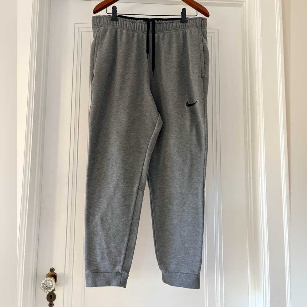 Men’s Nike Jogger Sweatpants